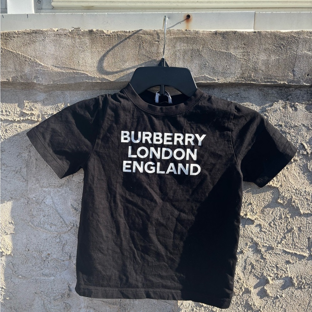 Burberry Black T-Shirt Kids Size 6Y